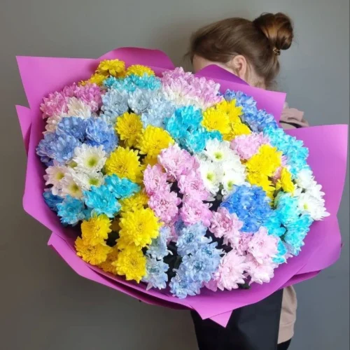 Букет из 25 кустовых хризантем