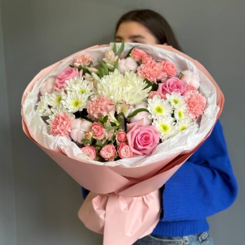 Сборный букет с хлопком