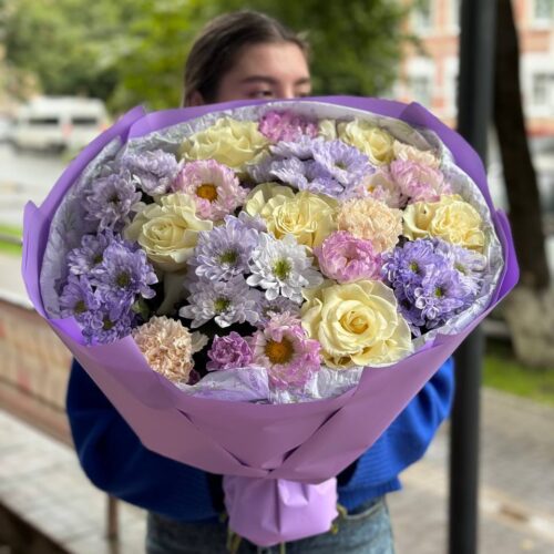 купить цветы в брянске Тренды сезона: самые популярные цветы сентября в флористике