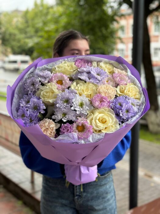 купить цветы в брянске Тренды сезона: самые популярные цветы сентября в флористике